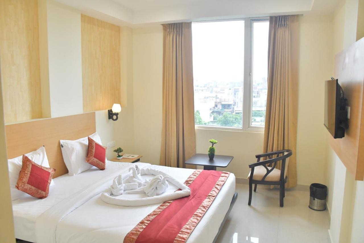 Hotel Yatharth Inn Varanasi Ngoại thất bức ảnh