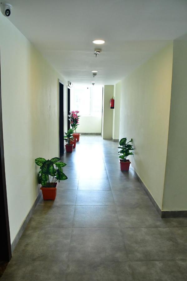 Hotel Yatharth Inn Varanasi Ngoại thất bức ảnh