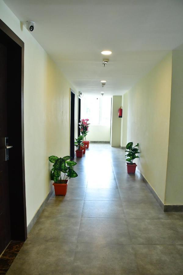 Hotel Yatharth Inn Varanasi Ngoại thất bức ảnh