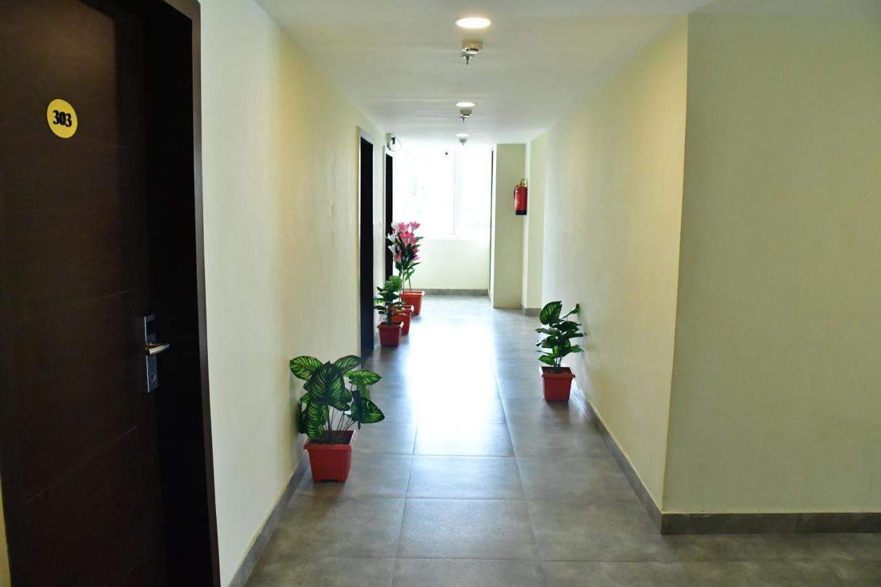 Hotel Yatharth Inn Varanasi Ngoại thất bức ảnh