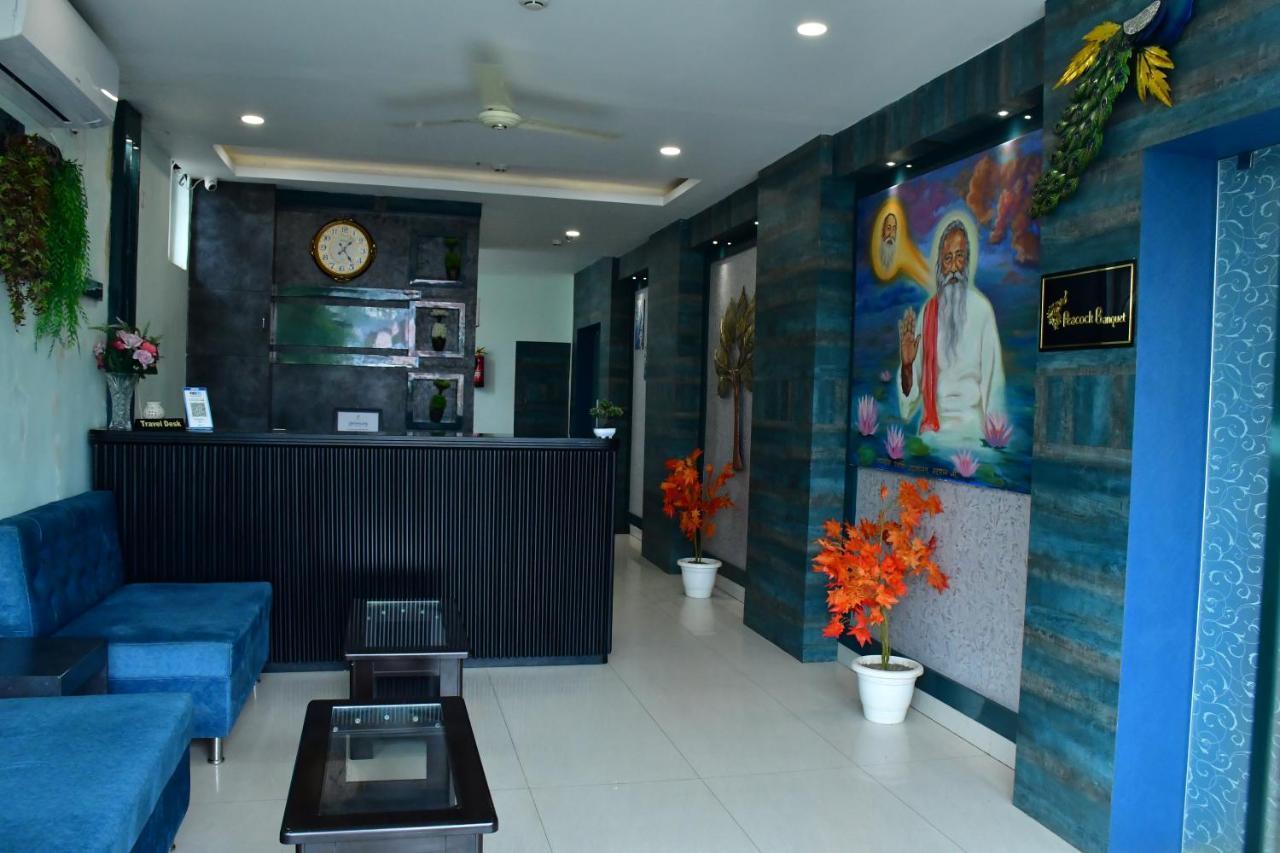 Hotel Yatharth Inn Varanasi Ngoại thất bức ảnh